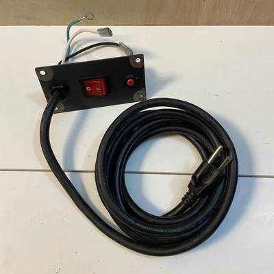 Precor 9.23 9.27 M9.23 M9.27 Cinta de Correr Placa de Alimentación Interruptor de Cable Entrada Foto 1 de 3