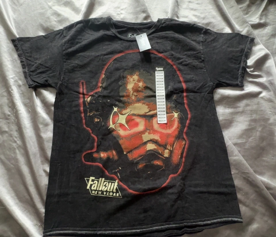 Fallout New Vegas NCR Ranger T-Shirt / Medium / Spencer’s In Store Exclusive - Image 1 of 2