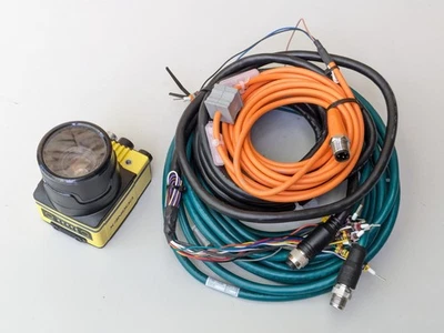 COGNEX 821-10035-2R VISION CAMERA REV E MODEL 1AAB - 825-10632-1R IS7800M-363-50 - Image 1 of 4