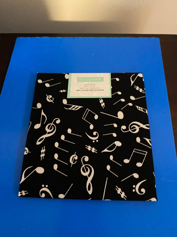 Music Notes Black Fat Quarter 18x21 100 Cotton Fabric Quilt Crafts USA Ship