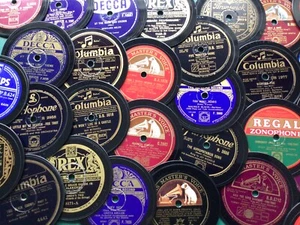 Shellac Coaster fatti a mano da dischi originali 78 giri/min sentiti supportati, in scatola regalo - Foto 1 di 5
