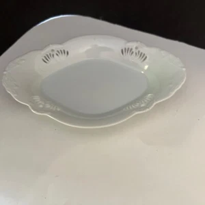 Mr. & Mrs. Oval White Porcelain Salad Plate, Serving Plate - Picture 1 of 16
