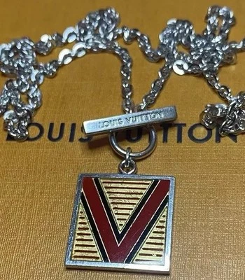Collar Louis Vuitton Signature Vintage 925 Edición Limitada/22”/LV Foto 1 de 4