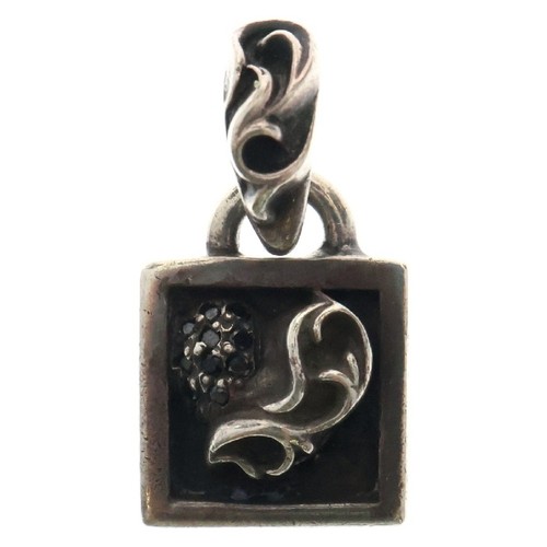 CHROME HEARTS Charm cuore incorniciato cuori cromati dopo ciondolo diamante nero superiore argento usa