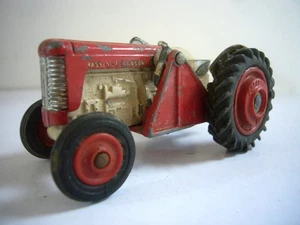 Corgi Toys: Massey Ferguson shovel tractor, for renovation/spares, made in GB - Picture 1 of 4