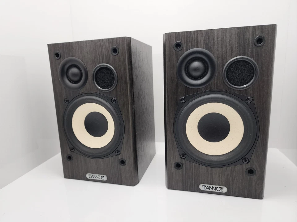 Altavoces de estantería estéreo Tannoy Mercury mxR roble oscuro - ¡Se ve y suena genial! Foto 1 de 4
