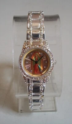 RELOJ ELEGANTE ACABADO PLATEADO VIRGEN MARÍA GUADALUPE RELIGIOSO MUJER MODA Foto 1 de 4