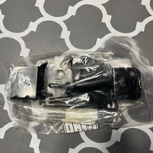 Hyundai GENUINE OEM Hood Lock Latch for 2016 2017 Tucson 81130 D3100⭐⭐⭐⭐⭐ - Picture 1 of 3