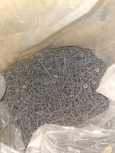 1-5/8" x #8 Coarse Thread Bugle Head Drywall Screws Black Phosphate (4000) - Picture 1 of 3