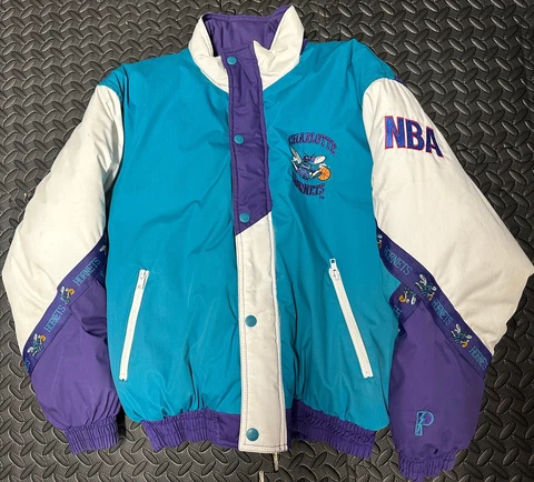 Charlotte Hornets Vintage Pro Player Jacket Youth Size Extra Large | Youth XL Cover