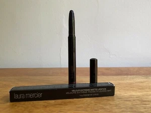 Laura Mercier Velour Extreme Matte Lipstick in dark GOTHIC Full Size GERMANY - Picture 1 of 1
