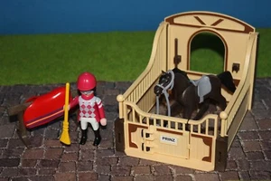 Playmobil Citylife Horse Box - Picture 1 of 4