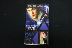 Relative Evil Used VHS Drama Comedy Jonathan Tucker Jennifer Tilly Screen Media - Foto 1 di 5