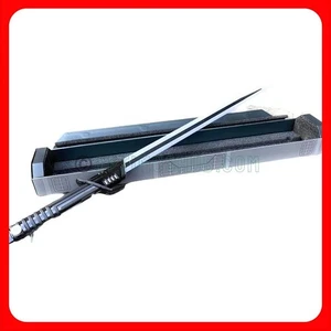 Disney Parks Star Wars Mandalorian Legacy Lightsaber Darksaber JUEGO COMPLETO SELLADO - Imagen 1 de 24