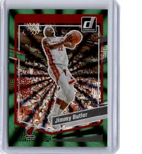 Holograma láser verde Jimmy Butler Donruss #64 2023-24 - Imagen 1 de 2