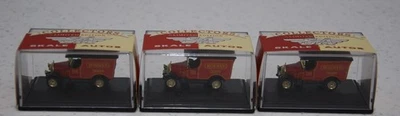 3 x Hornby Skale Autos Bullnose Morris Limited Edition Vans in Original Boxes - Image 1 of 4