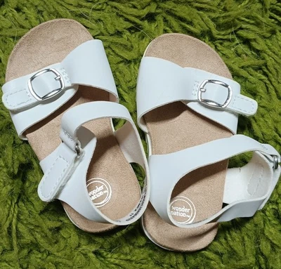Sandalias Wonder Nation Little de 12 a 18 meses usadas una vez Foto 1 de 2