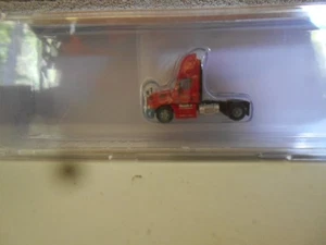 Trainworx N 42592-01 Freightliner Cascadia semitrattore tetto rialzato 2 assi Saia - Foto 1 di 9