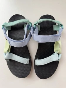 Teva Urban Outfitters Original Universal 90s Multi Pastel Strap Classic Sandal 8 - Bild 1 von 9