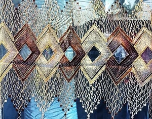 ITALY WHITE SHIR GOLD / BROWN EMBROIDERED TULLE Remnants SIZE W 31.5" x 2yd.8" - Bild 1 von 8