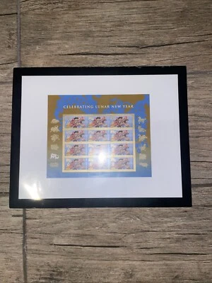 US CELEBRATING LUNAR NEW YEAR OF THE DRAGON 2013 Pane Of 12 With Megnatic Frame - Image 1 of 3