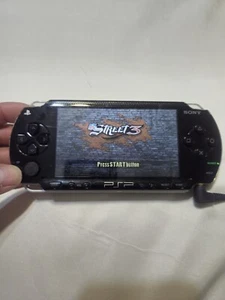 Sony PSP PSP-1001 Schwarz PlayStation Portable Bundle Siehe BESCHREIBUNG - Bild 1 von 16