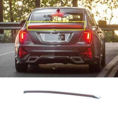 白色后锅炉尾部后备箱唇翼条 LED 适合凯迪拉克 CT5 2020 - 2023 — 第 1/4 张图片
