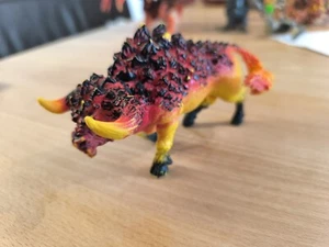 Schleich Eldrador Feuerstier 42493 - Bild 1 von 4