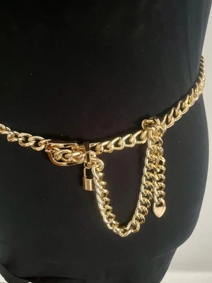 "Cinturón de eslabones de cadena de metal tono dorado Y2K Festival talla única M L 40"" de largo" Foto 1 de 4