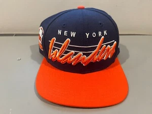 New York Islanders Embroidered Snapback Hat - Picture 1 of 13
