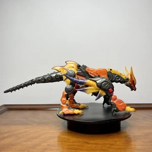Vintage 2005 Transformers Scourge Decepticon Cybertron Ultra Class - Picture 1 of 13
