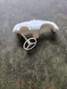 AMT 1/25 Scale "Sock It To Me" 1962 Corvette 803/12 Dash & Steering Wheel STKB6A - Bild 1 von 2