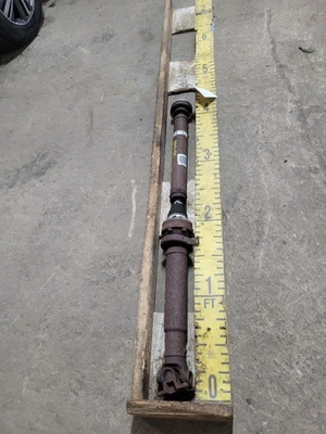 Eje de transmisión trasero 4,6 L 3 V compatible con 05-10 Mustang 1669971 Foto 1 de 4