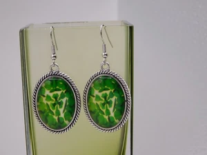 Vintage Style Pierced Earrings, Glass, Green Abstract Clover, 1" - Picture 1 of 2