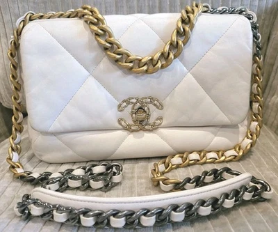 Подлинный Chanel 19 белый из овчины клапан Дамская сумка средний-$6900 - Изображение 1 из 4