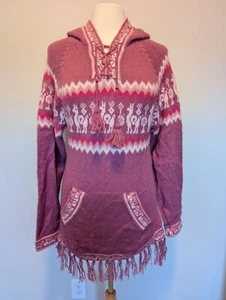 Alpaca Connection Medium Sweater Boho Aztec Llamas Hippy Fringe - Picture 1 of 4