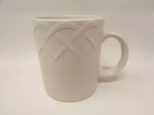 Picnic by Oneida All White, Embossed Rim, No Trim Mug b381 - Picture 1 of 2