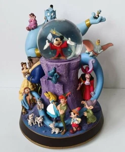 Globo de nieve Disney Wonderful World of Disney con caja de música *retirado* Usado en excelente condición - Imagen 1 de 10