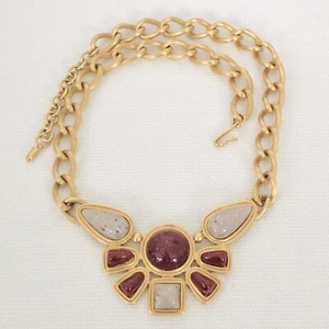 Lovely Vintage AVON Desert Sands Gold Tone Statement Pendant/Necklace Q120 - Imagen 1 de 5