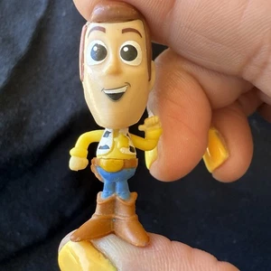 Mattel Disney/Pixar Toy Story 4 Mini Mystery Pack Series 1 Woody 1.75" A3 - Picture 1 of 2