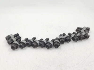 Mercedes AMG GT C C190 2019 4,0 L juego de 16 tuercas de rueda Foto 1 de 4