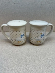 Vintage Brick Oven Stoneware Aunt Rhody Salt and Pepper Shakers Ducks Geese - Picture 1 of 18