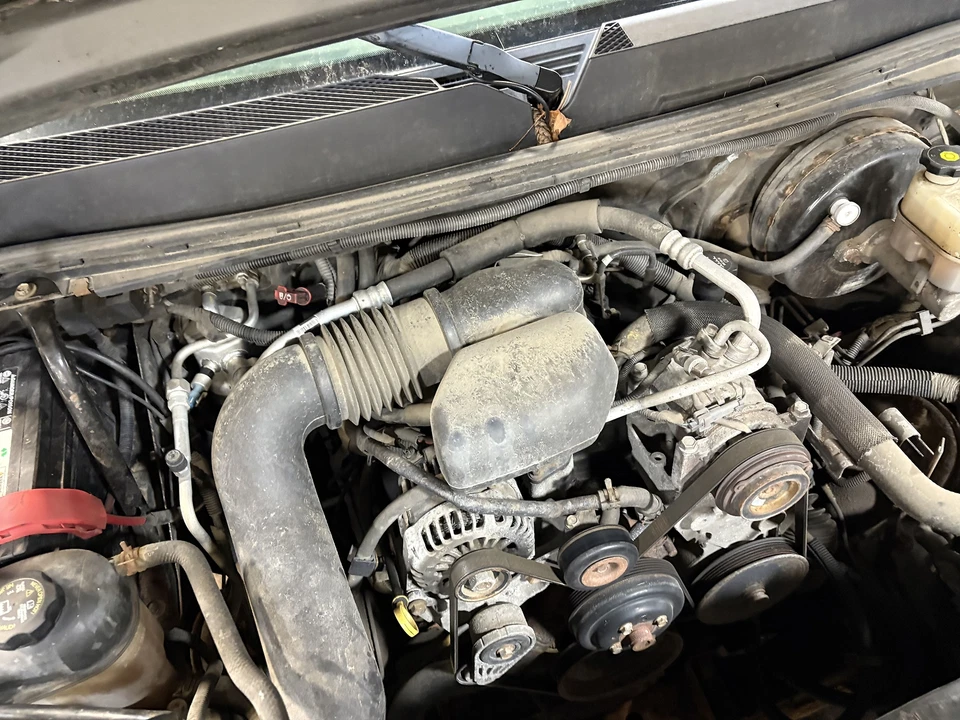 Used A/C Compressor fits: 2009 Gmc Sierra 1500 pickup diesel w/o ambulance packa - Image 1 of 4
