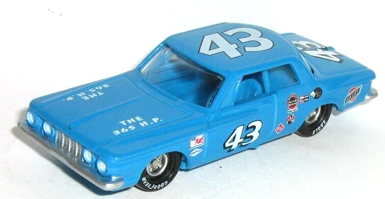 1/64 = легенда / Ричард Петти / 1962 PLYMOUTH BELVEDERE / гоночный автомобиль Бесплатная доставка - Изображение 1 из 3