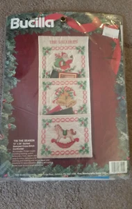 Kit Bucilla 'Tis The Season Acolchado Estampado Punto de Cruz 12x26 83145 - Imagen 1 de 5