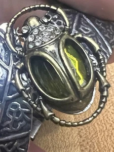 Vintage silberfarben Käfer Käfer Insekt auf Blatt aufklappbar Klemme Armreif Armband 7,5" - Bild 1 von 10