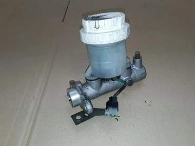 MITSUBISHI PAJERO SPORT I K7, K9 Cylindre de Frein 2.50 Diesel 85kw 25549974 - Photo 1/3