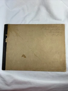 Julia Merritt, Mount Holly, New Jersey, disegni a matita - Foto 1 di 15