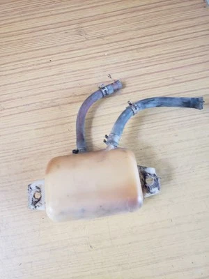 Suzuki Vitara Sideckik,escudo Geo Tracker 89-98OEM tanque de combustible bote Foto 1 de 4