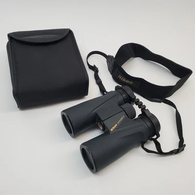 Nikon Monarch 10x42 6° Waterproof Binoculars with Case Good Condition - Image 1 of 4
